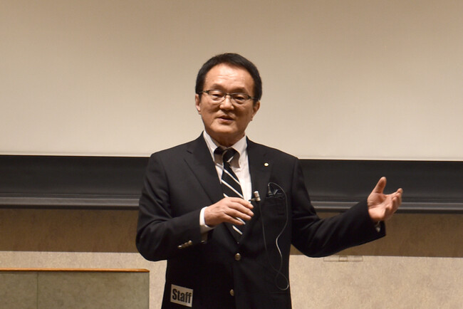 「あのね文庫」代表 向井新 「あのね文庫」代表 向井新