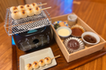 谷中銀座の和カフェ「八三六」に、自分で焼いて楽しむ新商品「だんごあそび」が登場【9月15日(火)スタート】