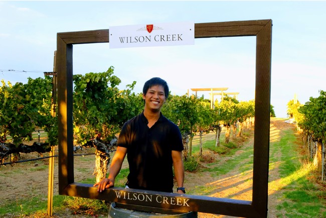 SoCalization 代表 白神 襲之(しらが しゅうし) Wilson Creek Wineryにて