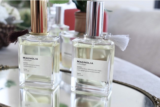 オリジナル香水が作れる 調香体験サロン Magnolia Fragrance マグノリア フレグランス が表参道にリニューアルオープン クレール株式会社のプレスリリース