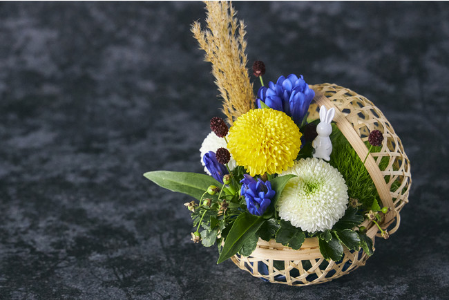 青山フラワーマーケット 秋の行事は花と一緒におうちで楽しもう 9月9日は菊を飾って 重陽の節句 9月21日はうさぎとお月様で お月見 を 株式会社パーク コーポレーションのプレスリリース