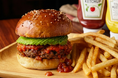 BURGER REVOLUTION TOKYO｜最高級和牛バーガー専門店が贈る、初夏の暑さを吹き飛ばすスパイシーな刺激！6月限定「アボカドサルサバーガー」が新登場