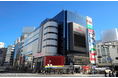 【九州筑豊ラーメン山小屋】『SHIBUYA SCRAMBLE S』グランドオープン!創業50余年 「山小屋」がラーメン提供に加えて土産品の販売を開始、9月には「BUDDiiS」とコラボメニューも販売!