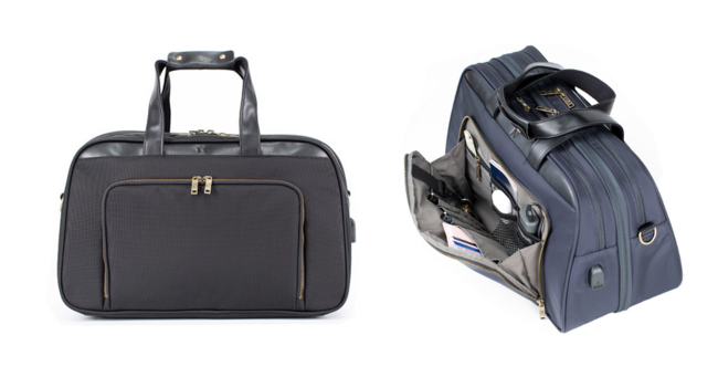 ブラックとブロンズジッパー（左）のモデルは本国アメリカでも人気ナンバー1のカラー。ネイビーとシルバージッパーモデル（右）。バッグの前面にはペンやキー、小銭、パスポートが入る細かなポケット。USBポートも内蔵されています。