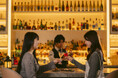 「UNWIND HOTEL & BAR 小樽」の幻想的なバー空間で北海道の秋を堪能する。バー初心者も気軽に楽しめる、クラフトジンを使用した秋カクテルのペアリング体験が9/19（土）～23（水）登場