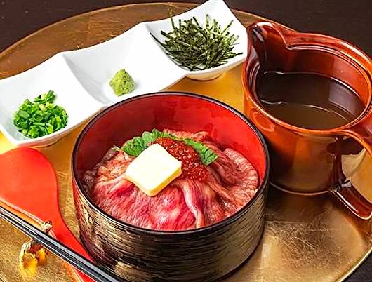 和牛サーロインと濃厚バターの肉まぶし御膳 和風出汁 5,290円~ 和牛サーロインと濃厚バターの肉まぶし御膳 和風出汁 5,290円~