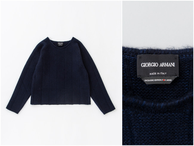 セーター ¥188,100　＜全てのアイテムに上記のようなオリジナルタグの付属があります。＞