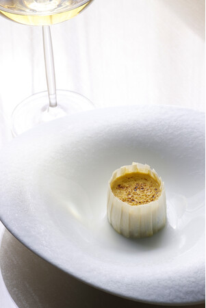 “BASSANO DEL GRAPPA”ホワイトアスパラガス