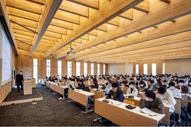 岡山大学共育共創コモンズ（OUX,オークス）の講義室