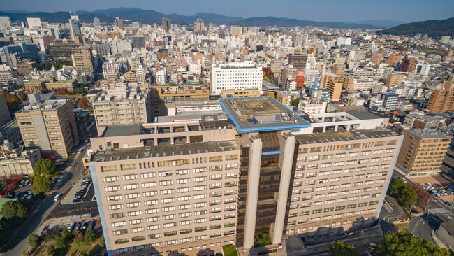 岡山大学病院薬剤部が所在する岡山大学鹿田キャンパス（岡山市北区）