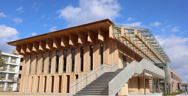 岡山大学共育共創コモンズ（岡山大学津島キャンパス）