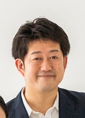 八代将登 助教 八代将登 助教