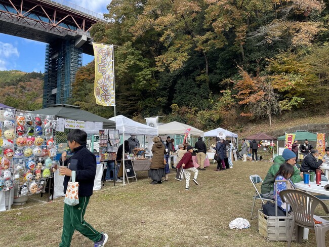 今回は約20店舗が出店（過去開催時写真）