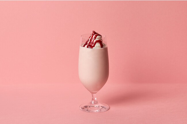 『白ごまのストロベリーシェイク(季節のごまシェイク)』 730円 『白ごまのストロベリーシェイク(季節のごまシェイク)』 730円