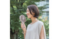 手で扇ぐ時代はこれで終わり！うちわサイズのファンが広範囲に大送風！「うちわハンディファン スタンド付」がLife on Productsから新発売