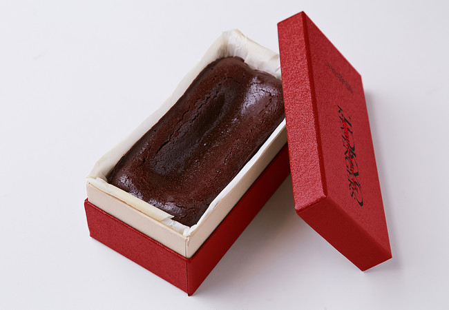 ケンズカフェ東京×東京リベンジャーズ リミテッド 特撰ガトーショコラ 【red】（写真は開発中のものです。実際の商品とは異なる場合がございます）