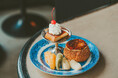 高輪ゲートウェイ駅を一望できる「MAISON CLASSIC SALON」に、3つの味わいを楽しむ「Classic Dessert Plate」が新登場
