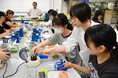 科学の扉を開く夏を女子高校生に提供 日本女子大学が「理学部サマースクール2025」を開催