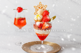 毎年人気のクリスマスパフェが今年も登場！“雪と苺”がテーマの「Snow Berry Christmas Parfait」先行予約スタート【THE NEW NORMAL】