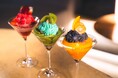 あなたもきっと誰かを誘いたくなる。大人のための甘美な贅沢。Bar『2⁺』から、リキュールを使用した新しいパフェをスタート!