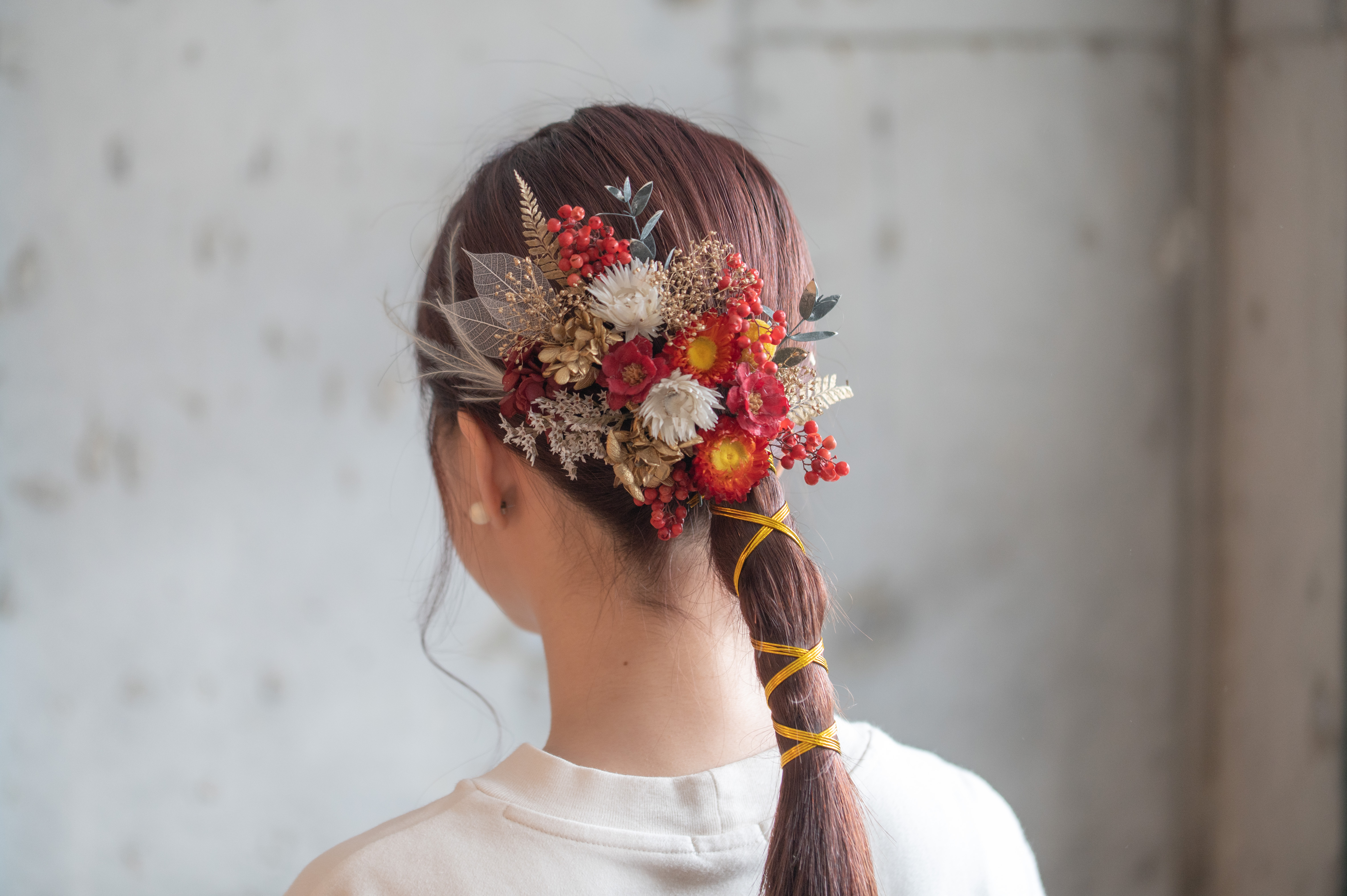 髪飾り　赤　ドライフラワー　ヘッドドレス　成人式　卒業式　結婚式　振袖　袴　祭り