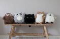 【デコホーム】人気の「手入れアニマルクッションシリーズ」にペンギン・柴犬・ナマケモノ・アライグマが新登場