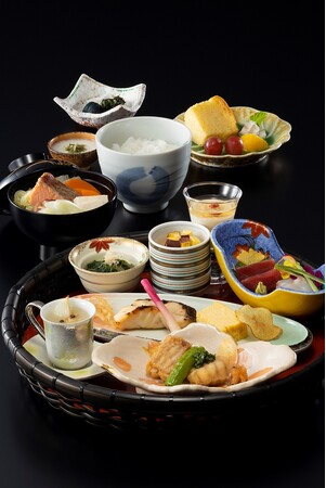 季節の篭御膳 季節の篭御膳