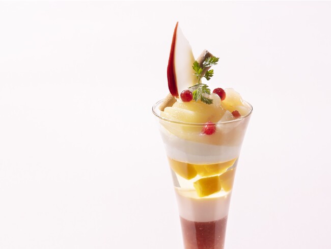 「桃のパフェ」 「桃のパフェ」