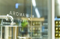 精油のオープンラボラトリー「AROMARIUM THREE」1周年記念、“香り”を五感で楽しむ期間限定イベントを開催