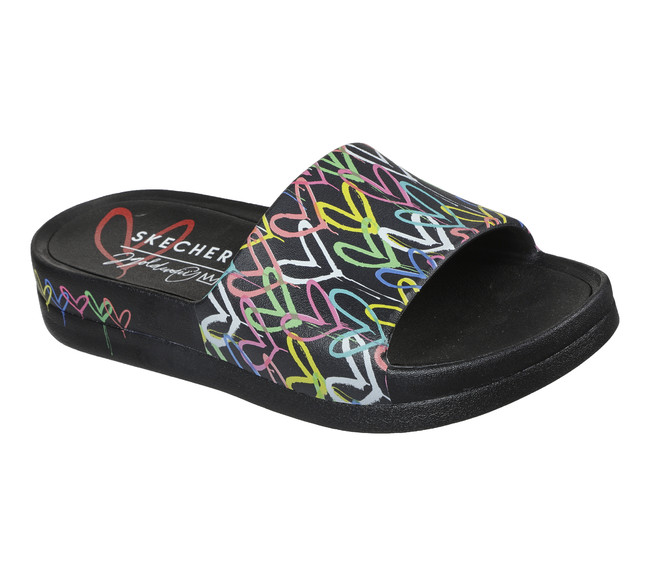 SKECHERSからストリートアーティストJames・Goldcrown コレクションが