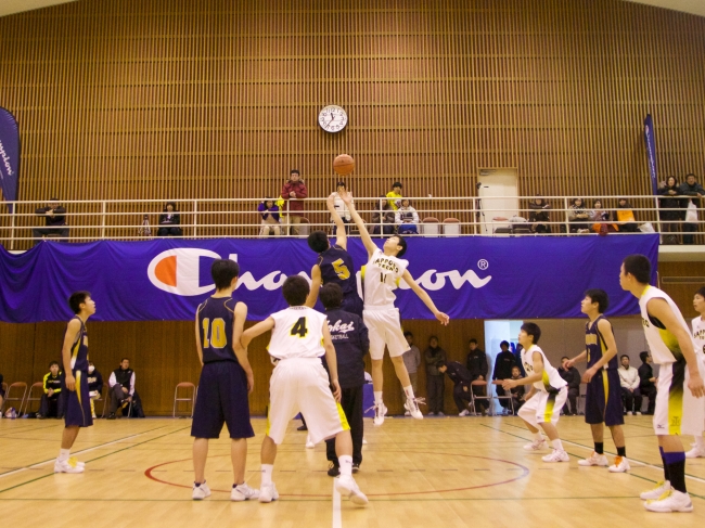 チャンピオン 高校生のバスケットボール大会 チャンピオンカップ15 16 を開催 株式会社ゴールドウインのプレスリリース