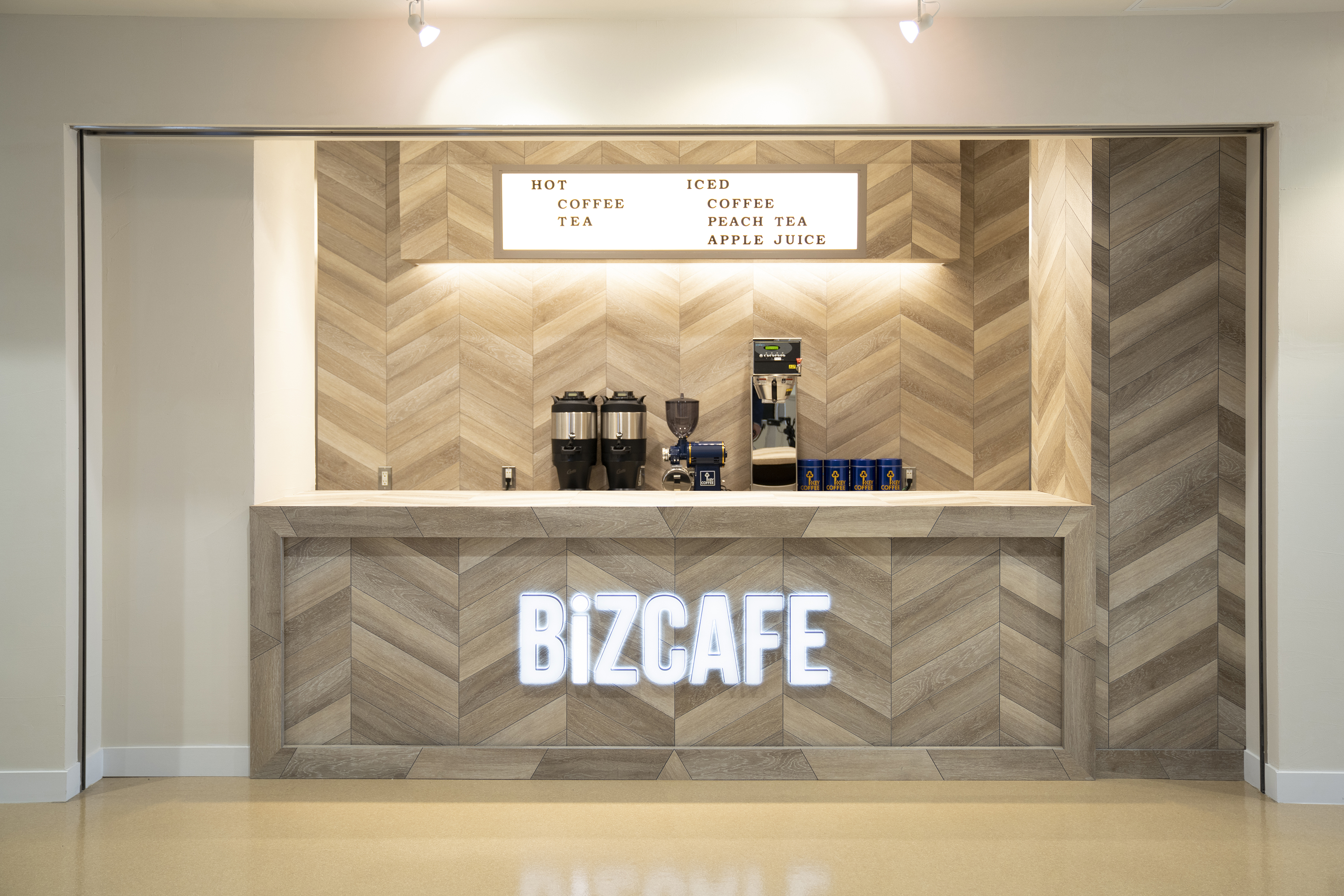 関西学院大学 エンリッション スノーピーク による産学連携事業 国内初 Bizcafe 誕生へ 学校法人関西学院のプレスリリース