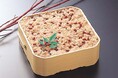 卒業という人生の節目、お亀堂の赤飯と一緒にお祝いしませんか?