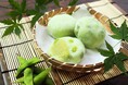 総重量の約3割以上に枝豆（ずんだ）を使用。「ずんだは苦手」を覆したい。和菓子職人が"食べやすさ"を追求した『ずんだ大福』を夏限定販売