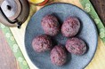 北海道襟裳の小豆を氷砂糖で煮た「極上おはぎ」秋彼岸の9月19日(木)~25日(水)の期間限定で販売