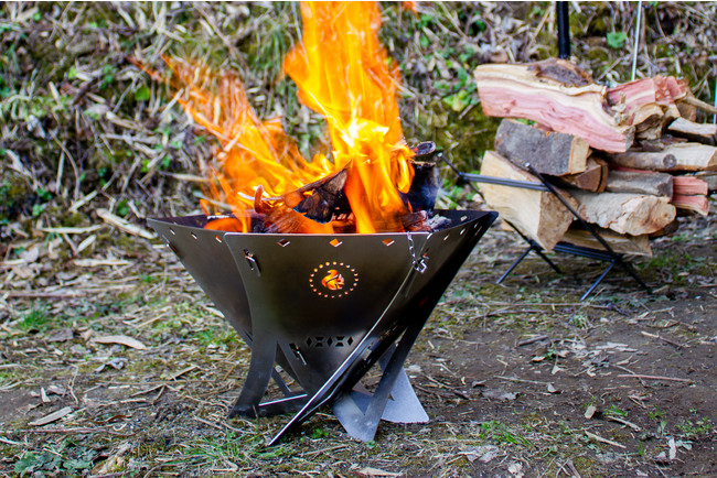 焚火台＋防水カバー＋焼き網5枚セット BBQ キャンプ 黒の板 1534