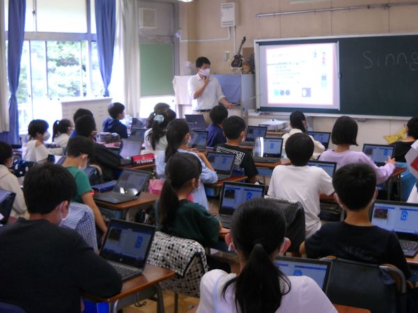 高専生が小学校プログラミング教育を支援 独立行政法人国立高等専門学校機構のプレスリリース