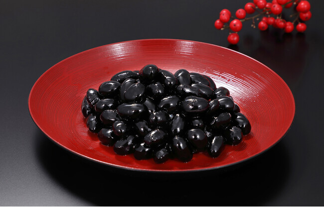 店内工房でじっくり煮上げた丹波篠山の黒豆