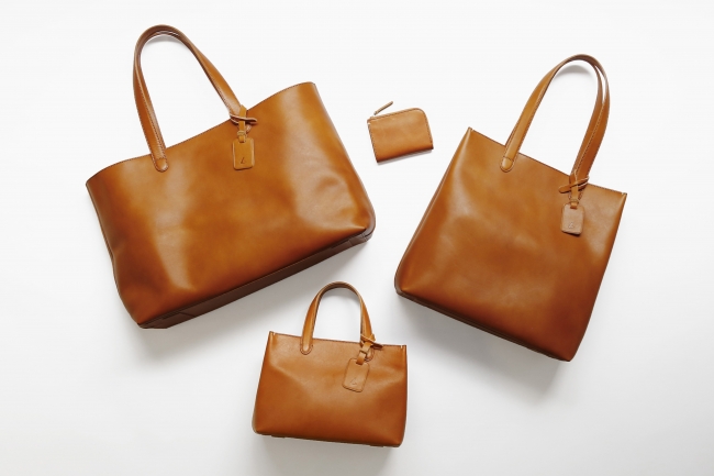 京都店10周年限定製品のラインナップは、鞄3型・小物1型の計4アイテム