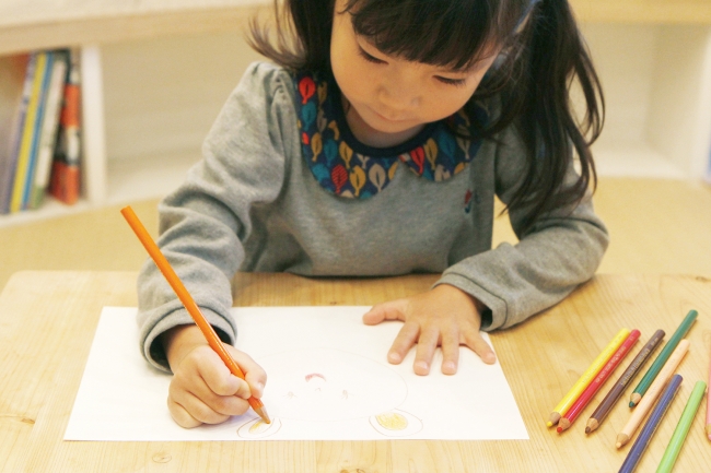 ちびっこデザイナー大募集 子ども達が描いた絵を商品化 土屋鞄製造所のプレスリリース
