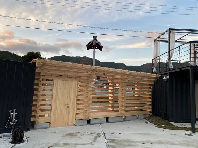 敷地内側 敷地内側