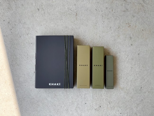 KHAKIパーフェクトケアセット¥7920 ギフトボックス¥385 KHAKIパーフェクトケアセット¥7920 ギフトボックス¥385