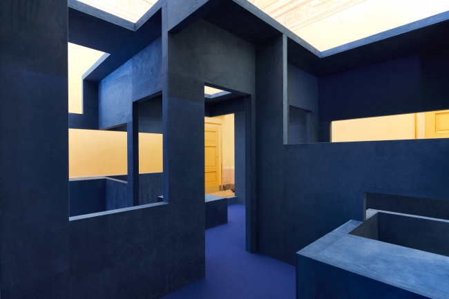 The Work for Alcantara (Blue Chair) – Krijn de Koning