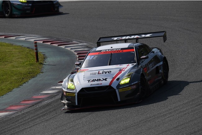 GT300クラス優勝　#10TANAX GAINER GT-R