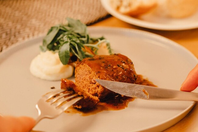 和牛ハンバーグ トリュフソース 和牛ハンバーグ トリュフソース