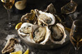 【ロウリーズ・ザ・プライムリブ】東日本×西日本　産地別に楽しむ冬のフレッシュオイスター