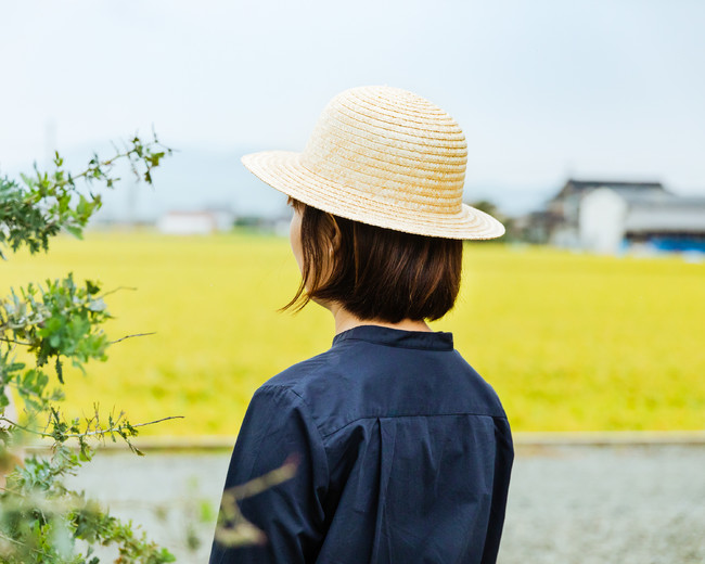 創業100年！佐賀県唯一の麦わら帽子工房「森山製帽所」SAGA MADOにて「春・夏の麦わら帽子展」を開催！｜さが県産品流通デザイン公社のプレスリリース