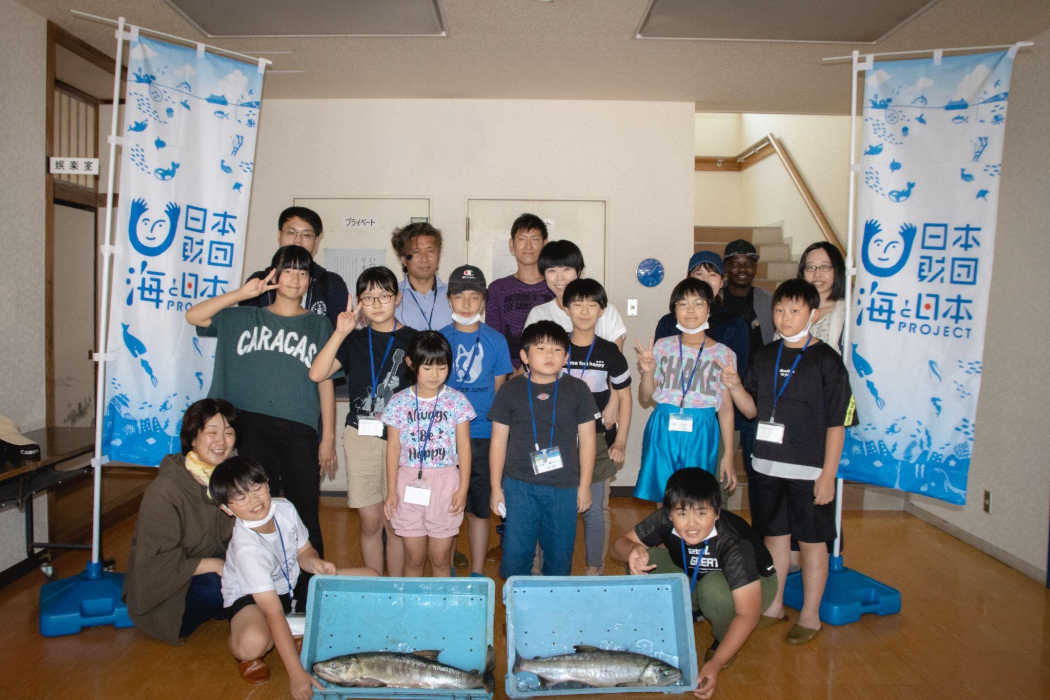 7家族19名が参加 かもめ島マリンピング 海と日本project かもめ島の海を調べて学ぶ 通年型海洋学習イベント みらいジュニア研究員 秋 を開催しました 海と日本プロジェクト広報事務局のプレスリリース