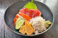 海と日本プロジェクト in やまなしが甲府市の飲食店とコラボレーション 新メニュー「海鮮三色丼」の提供を開始!