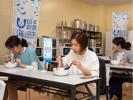 函館近海で漁獲量が急増しているブリを函館の食文化に 函館ブリ塩ラーメン試食会を開催しました 海と日本プロジェクト広報事務局のプレスリリース